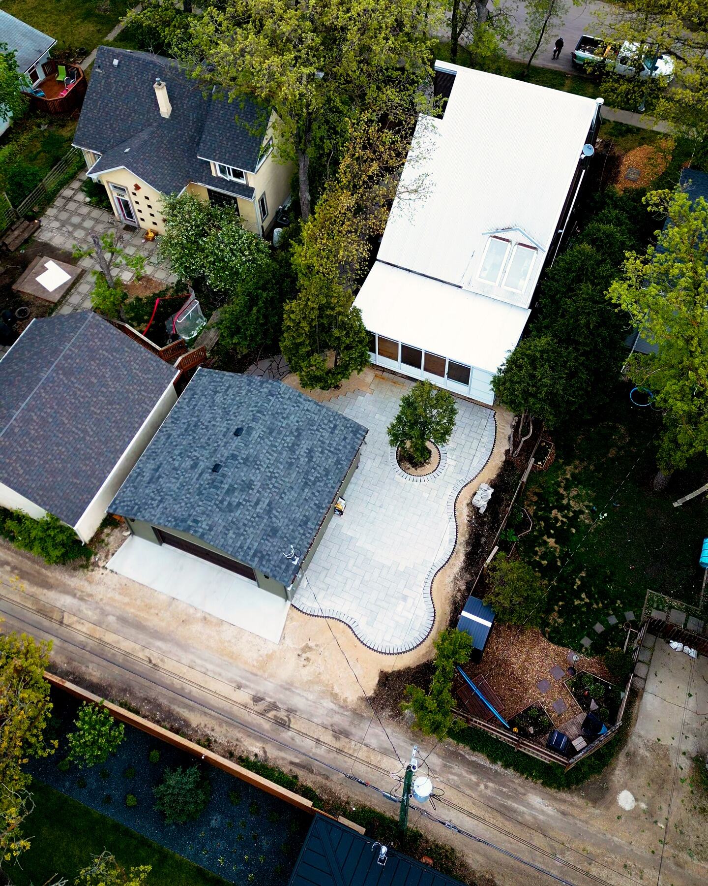 Aerial view of the 542 Manchester pool and patio build